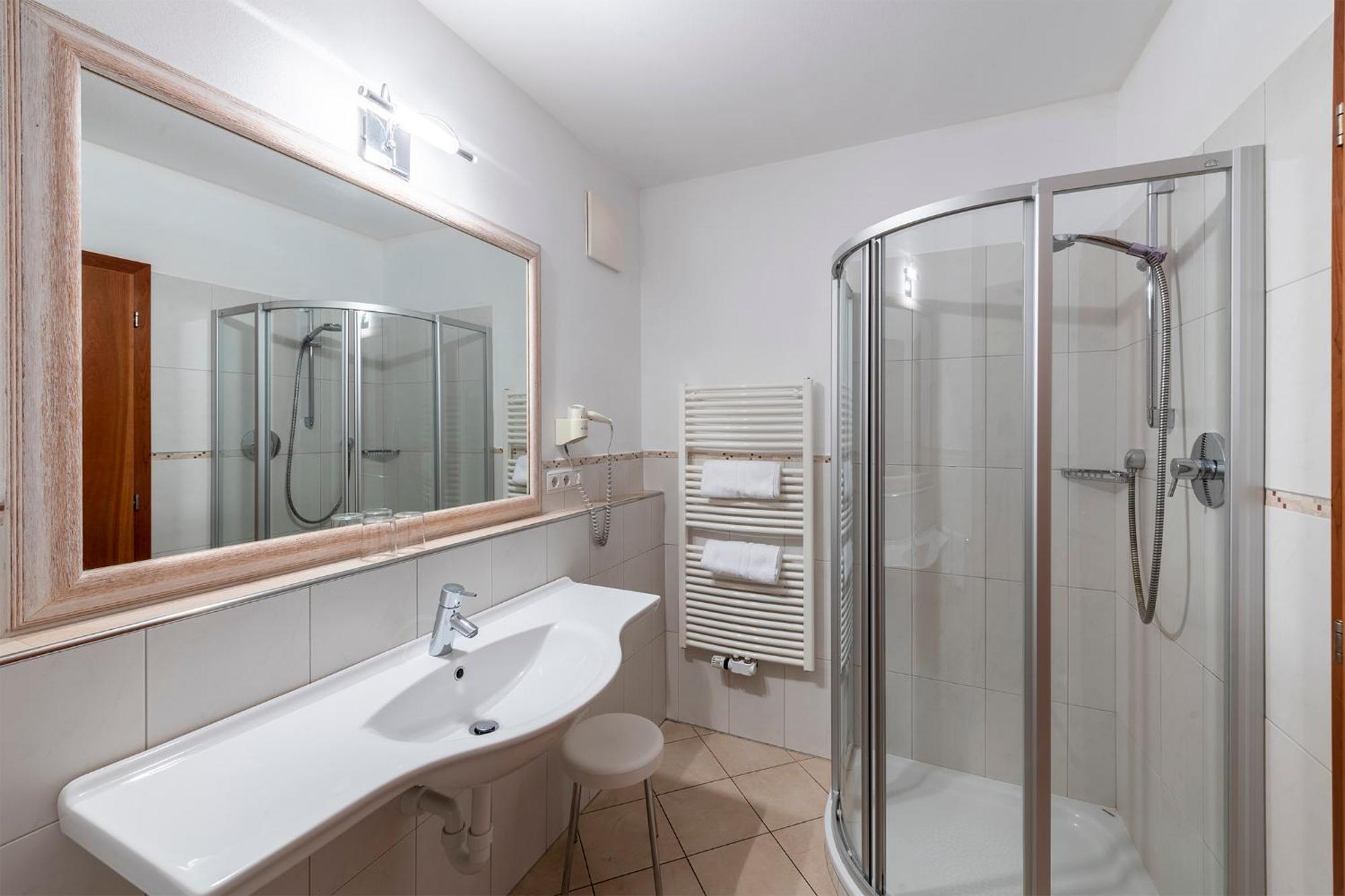 שנה Appartement Tschivon מראה חיצוני תמונה